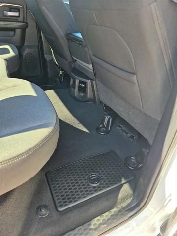2024 Ram 3500 Big Horn Crew Cab 4x4 8' Box