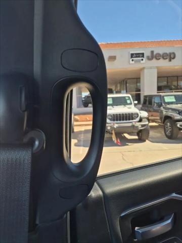 2024 Ram 3500 Big Horn Crew Cab 4x4 8' Box