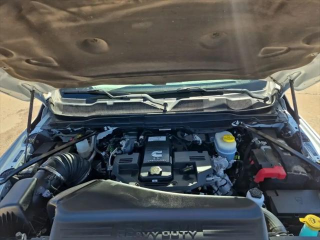 2024 Ram 3500 Big Horn Crew Cab 4x4 8' Box