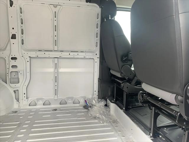 2026 Ram ProMaster Cargo Van Tradesman Low Roof 118" WB w/Pass Seat