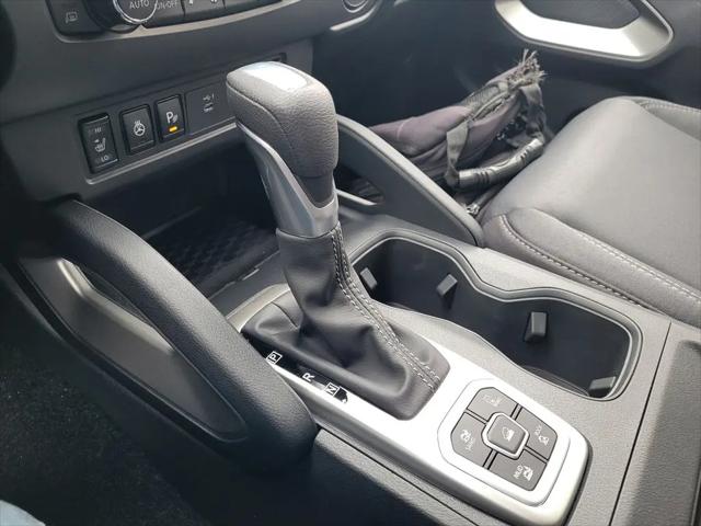 2026 Nissan Frontier Crew Cab Long Bed SV 4x4