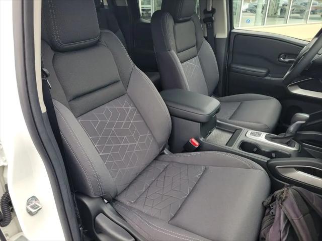2026 Nissan Frontier Crew Cab Long Bed SV 4x4