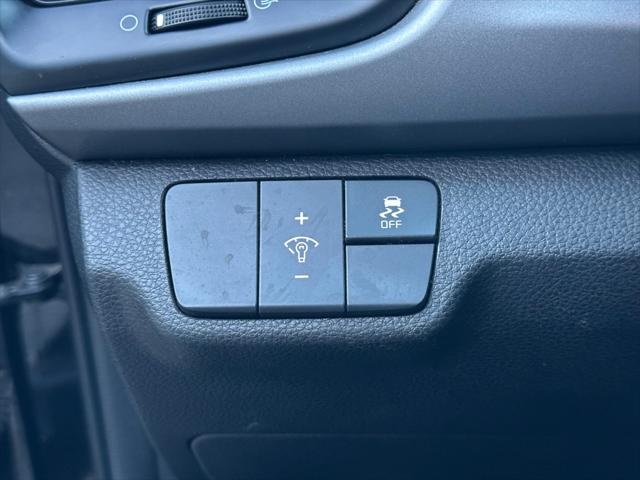 2023 Kia Rio LX