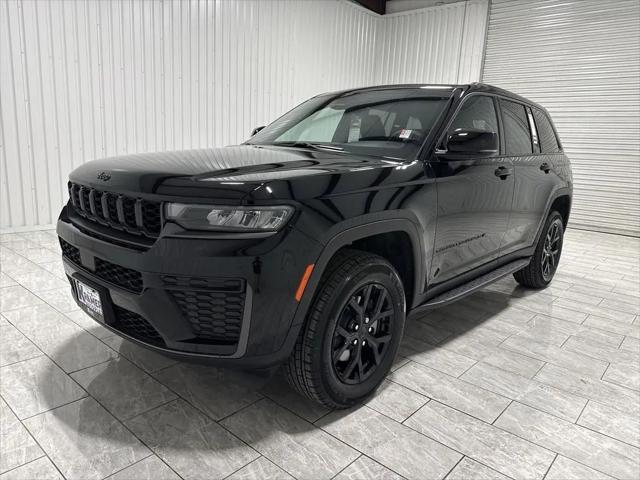 2026 Jeep Grand Cherokee Altitude 4x2 for sale in Livingston, TX