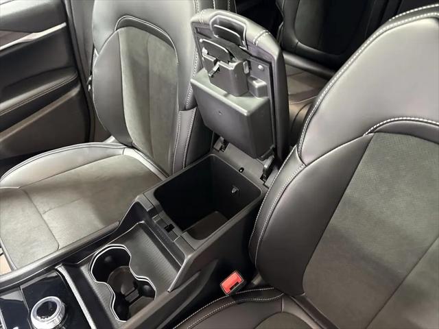 2026 Jeep Grand Cherokee Altitude 4x2