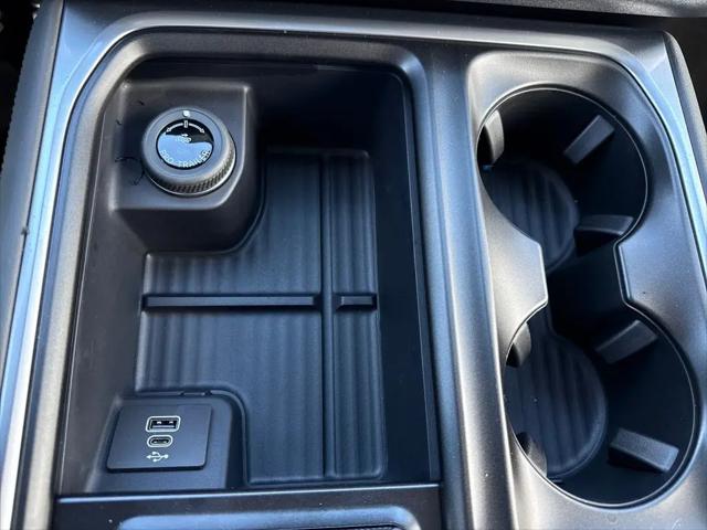 2026 Ford Expedition Max Active MAX