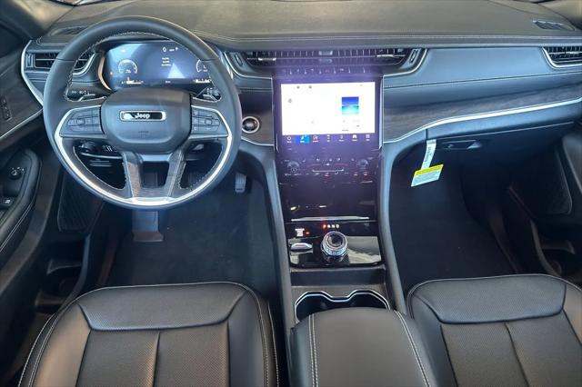 2025 Jeep Grand Cherokee Limited 4x4