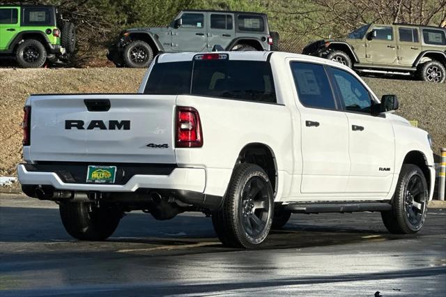 2026 Ram 1500 Express Crew Cab 4x4 5'7" Box