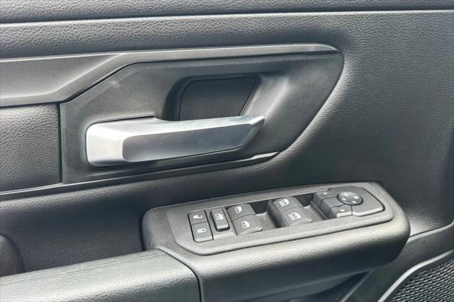2026 Ram 1500 Express Crew Cab 4x4 5'7" Box