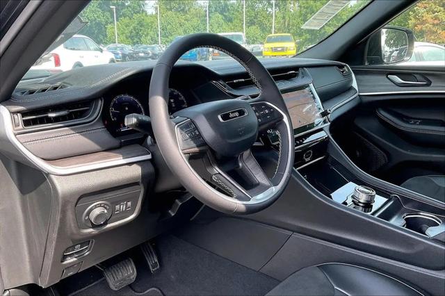 2026 Jeep Grand Cherokee Altitude 4x4