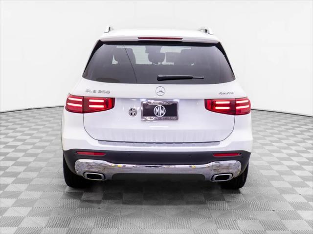 2026 Mercedes-Benz GLB 4MATIC