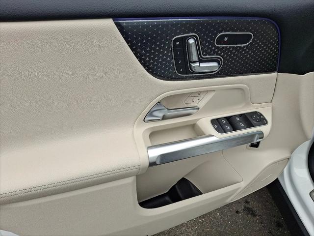 2026 Mercedes-Benz GLB 4MATIC