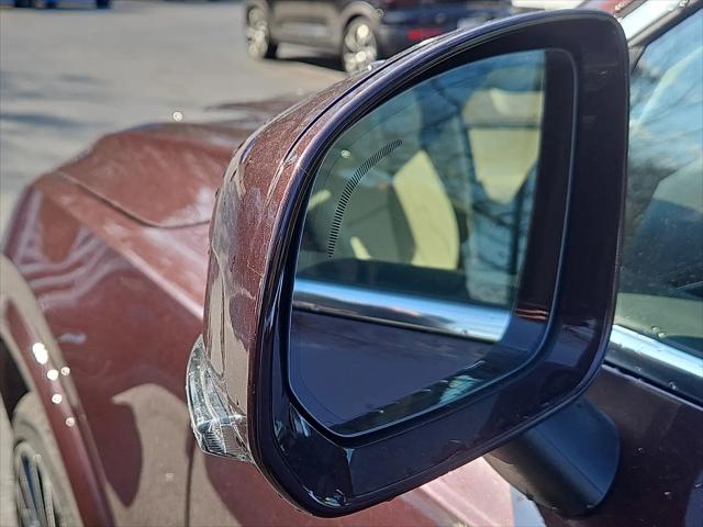 2026 Volvo XC90 Plus, B6 AWD Gas (mild hybrid), Gasoline, Bright, 7 Seats
