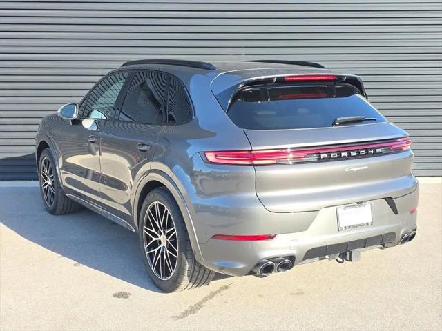 2025 Porsche Cayenne Cayenne