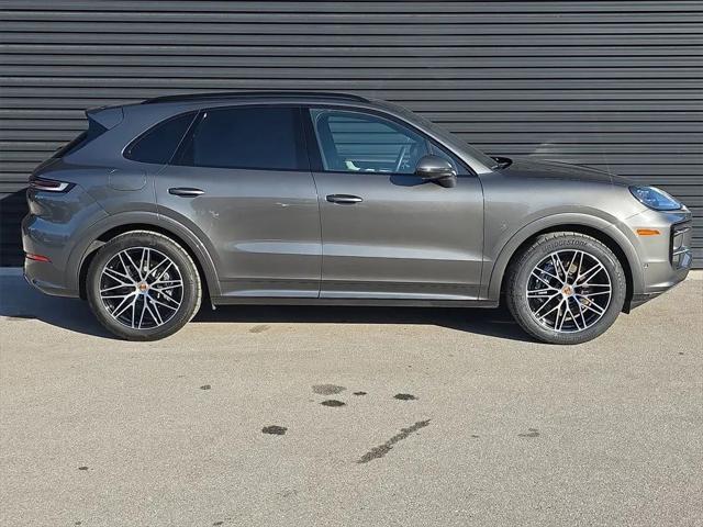 2025 Porsche Cayenne Cayenne