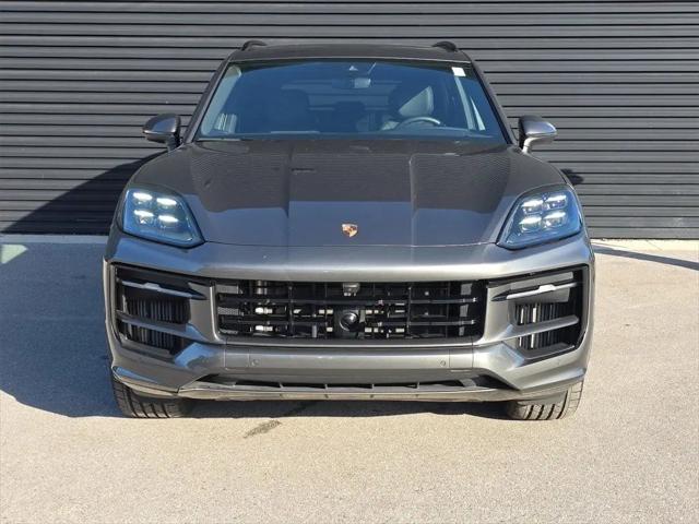 2025 Porsche Cayenne Cayenne