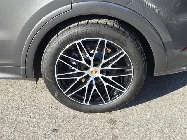 2025 Porsche Cayenne Cayenne
