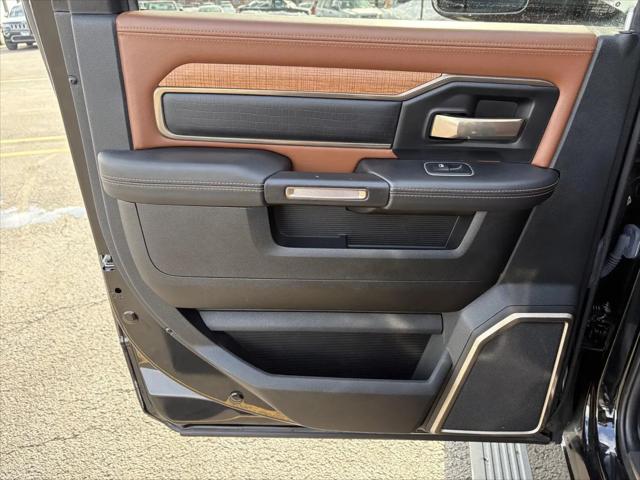 2021 Ram 3500 Limited Longhorn Crew Cab 4x4 8' Box
