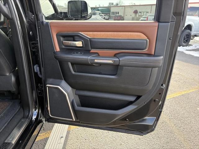 2021 Ram 3500 Limited Longhorn Crew Cab 4x4 8' Box