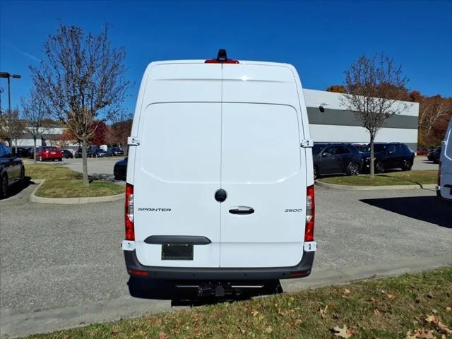 2026 Mercedes-Benz Sprinter 2500 High Roof 4-Cyl Diesel HO