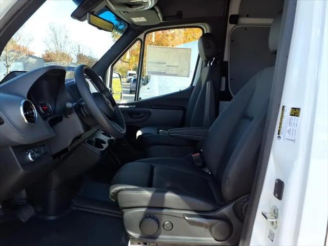 2026 Mercedes-Benz Sprinter 2500 High Roof 4-Cyl Diesel HO