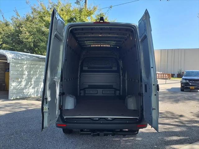2026 Mercedes-Benz Sprinter 2500 High Roof 4-Cyl Diesel HO