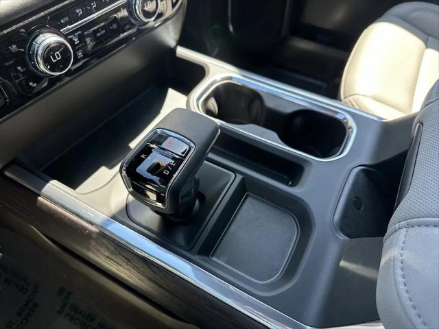 2026 GMC Sierra 1500 Crew Cab, Short Bed, SLT, RWD