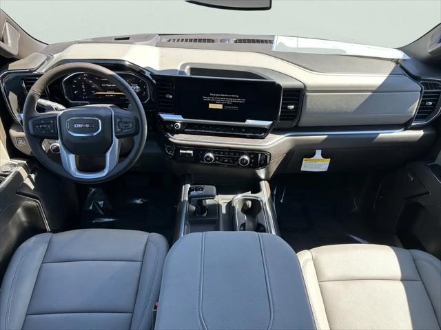 2026 GMC Sierra 1500 Crew Cab, Short Bed, SLT, RWD