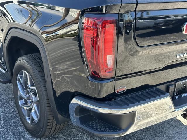 2026 GMC Sierra 1500 Crew Cab, Short Bed, SLT, RWD