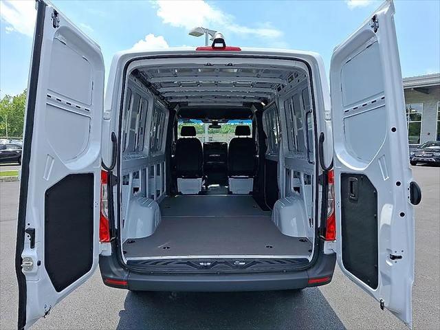 2025 Mercedes-Benz Sprinter 2500 Standard Roof 4-Cyl Diesel