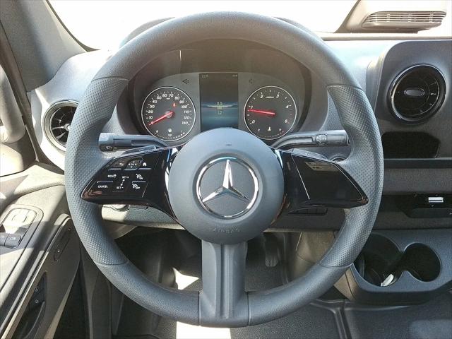 2025 Mercedes-Benz Sprinter 2500 Standard Roof 4-Cyl Diesel