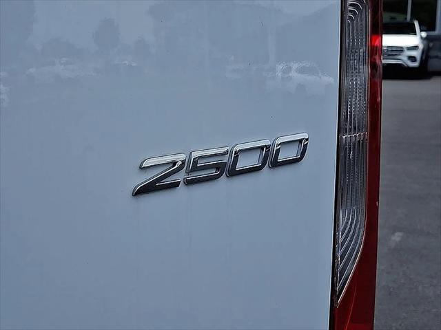 2025 Mercedes-Benz Sprinter 2500 Standard Roof 4-Cyl Diesel
