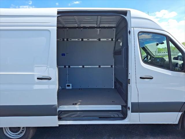 2025 Mercedes-Benz Sprinter 2500 Standard Roof 4-Cyl Diesel HO
