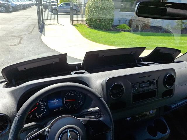 2025 Mercedes-Benz Sprinter 2500 Standard Roof 4-Cyl Diesel HO
