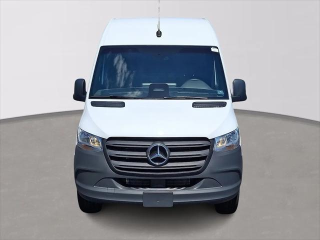 2025 Mercedes-Benz Sprinter 2500 Standard Roof 4-Cyl Diesel