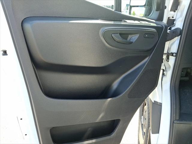2025 Mercedes-Benz Sprinter 2500 Standard Roof 4-Cyl Diesel