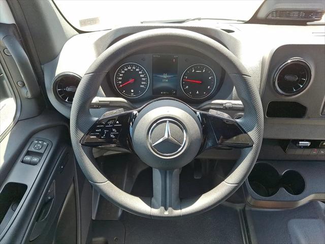 2025 Mercedes-Benz Sprinter 2500 Standard Roof 4-Cyl Diesel