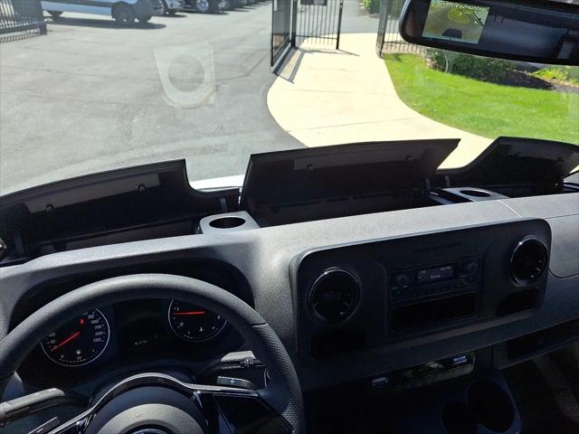 2025 Mercedes-Benz Sprinter 2500 Standard Roof 4-Cyl Diesel