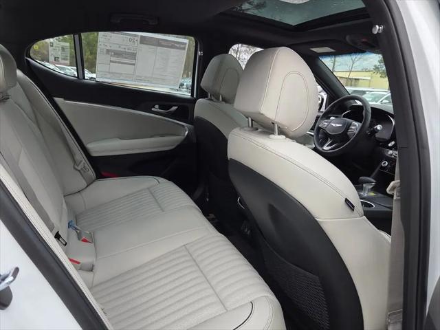 2026 Genesis G70 3.3T RWD Sport Prestige