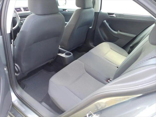 2012 Volkswagen Jetta 2.0L S
