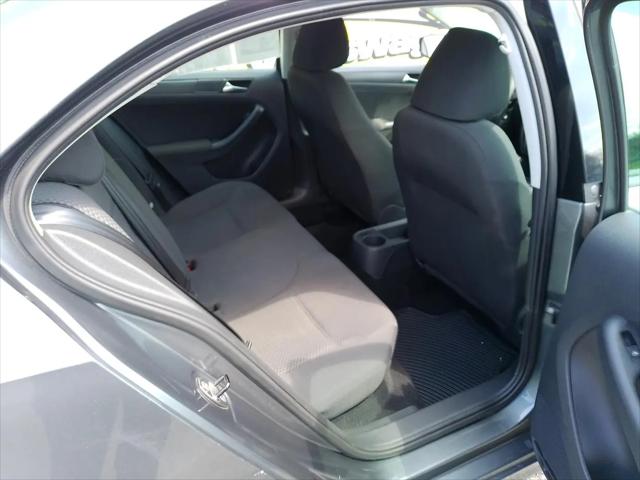 2012 Volkswagen Jetta 2.0L S