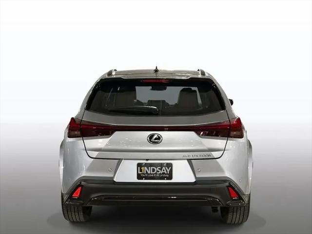 2025 Lexus 300 F SPORT Design