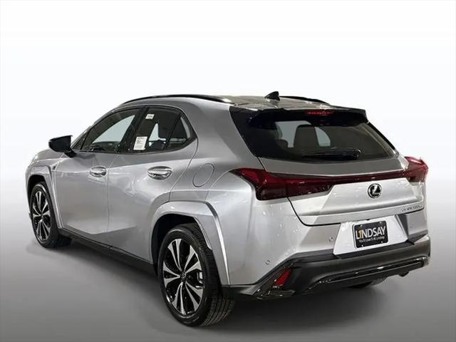 2025 Lexus 300 F SPORT Design