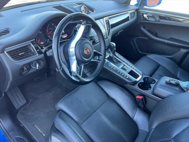 2018 Porsche Macan Macan