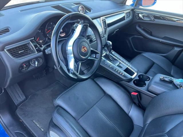 2018 Porsche Macan Macan