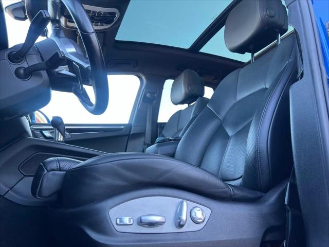 2018 Porsche Macan Macan