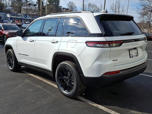2026 Jeep Grand Cherokee Altitude 4x4