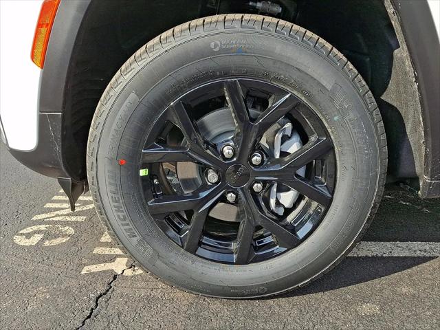 2026 Jeep Grand Cherokee Altitude 4x4