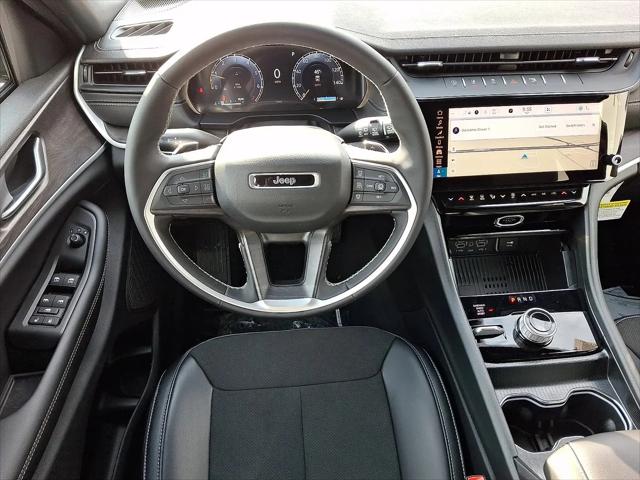 2026 Jeep Grand Cherokee Altitude 4x4