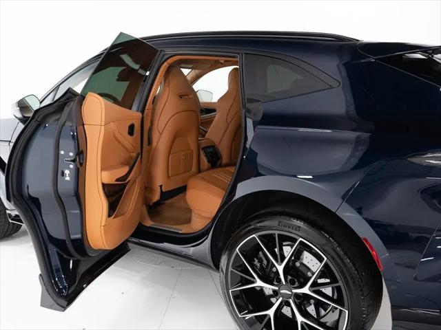 2026 Aston Martin DBX 707